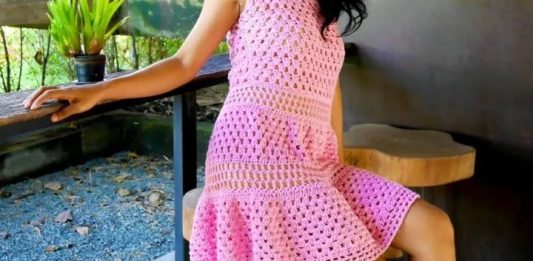 Padrões de vestido de crochê grátis